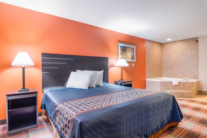 Imagen de la habitación del Hotel Americas Best Value Inn and Suites Mableton Atlanta. Foto 7