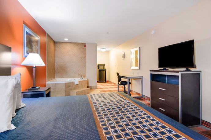 Imagen de la habitación del Hotel Americas Best Value Inn and Suites Mableton Atlanta. Foto 9