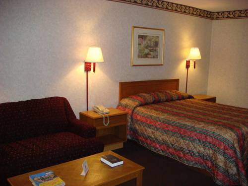Imagen de la habitación del Hotel Americas Best Value Inn and Suites Macon At Eisenhower Pkwy. Foto 13