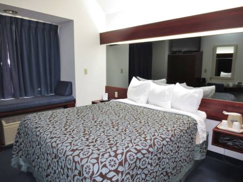 Imagen de la habitación del Hotel Americas Best Value Inn and Suites Maryville. Foto 8