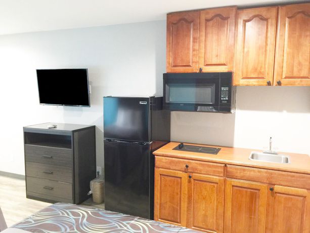 Imagen de la habitación del Hotel Americas Best Value Inn and Suites Mont Belvieu Houston. Foto 6