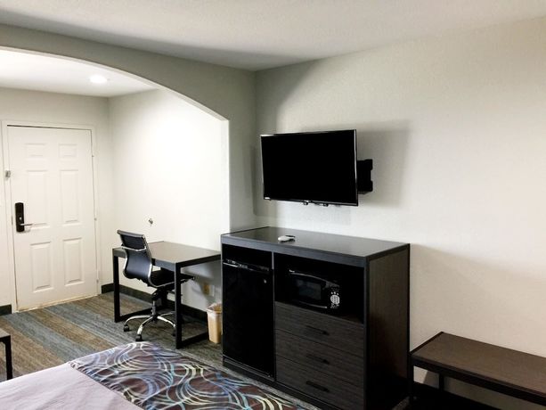 Imagen de la habitación del Hotel Americas Best Value Inn and Suites Mont Belvieu Houston. Foto 10