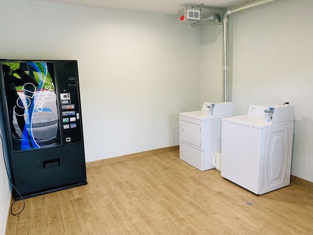 Imagen de los interiores del Hotel Americas Best Value Inn and Suites Porter North Houston. Foto 19