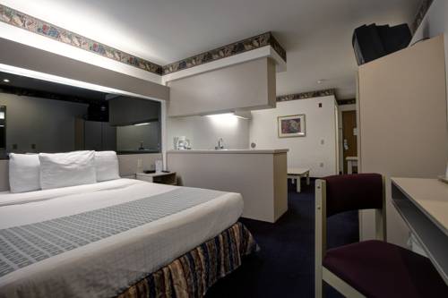 Imagen de la habitación del Hotel Americas Best Value Inn and Suites Racine. Foto 3