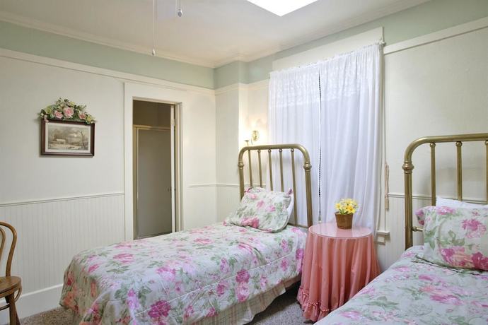 Imagen de la habitación del Hotel Americas Best Value Inn and Suites Royal Carriage. Foto 9