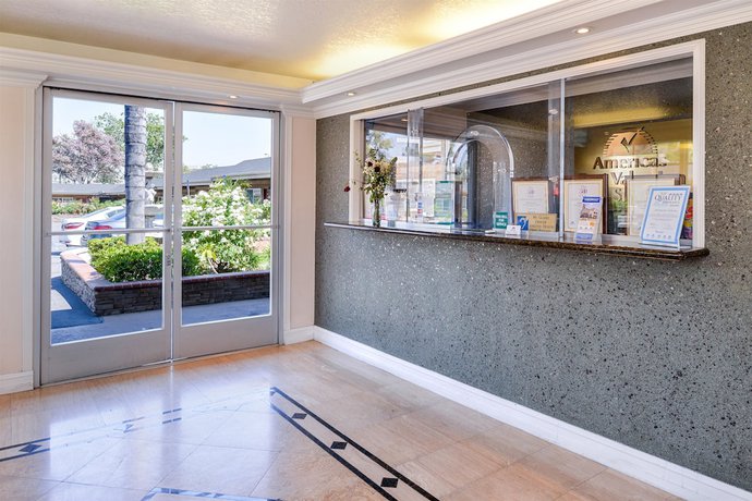 Imagen de los interiores del Hotel Americas Best Value Inn and Suites San Bernardino. Foto 20