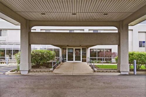 Imagen general del Hotel Americas Best Value Inn and Suites Waukegan Gurnee. Foto 6