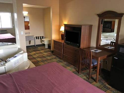 Imagen de la habitación del Hotel Americas Best Value Inn-livonia/detroit. Foto 9