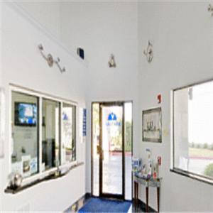 Imagen general del Hotel Americas Best Value Platinum Inn and Suites. Foto 8