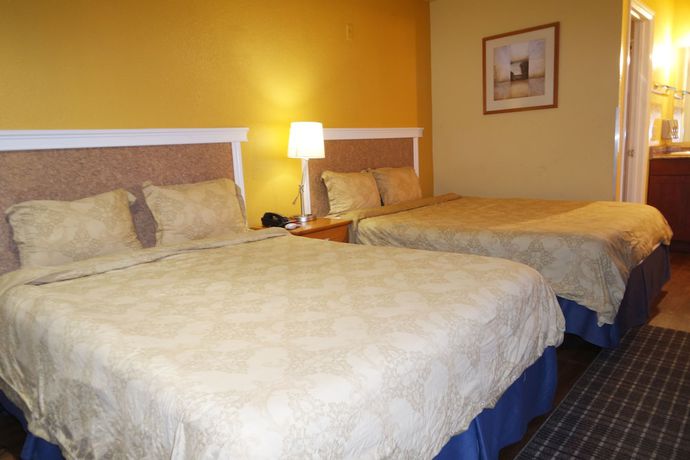 Imagen de la habitación del Hotel Americas Inn And Suite. Foto 20