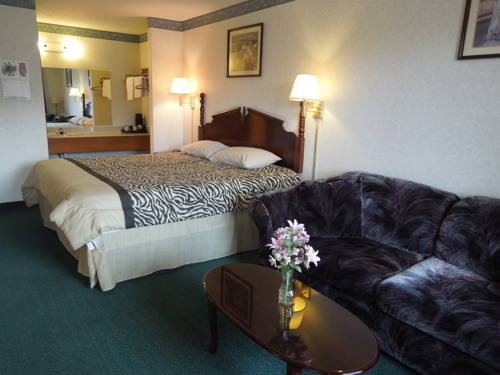 Imagen de la habitación del Hotel Americas Inn, Bardstown. Foto 3