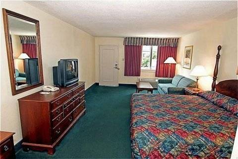 Imagen de la habitación del Hotel America's Inn. Foto 5
