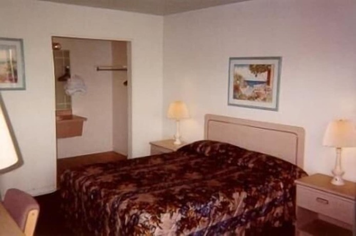 Imagen general del Hotel Americas Inn, Leeds. Foto 3