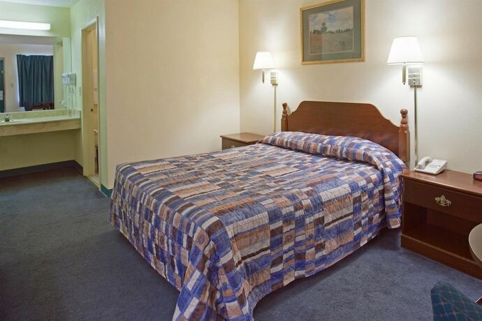 Imagen general del Hotel Americas Inn, Leeds. Foto 11