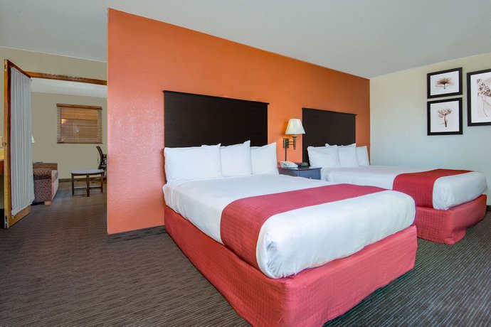 Imagen de la habitación del Hotel Americinn By Wyndham Ames. Foto 13