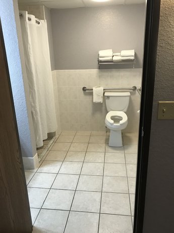 Imagen de la habitación del Hotel Americinn By Wyndham Ankeny/des Moines. Foto 10