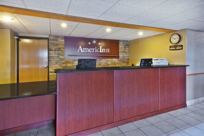 Imagen de los interiores del Hotel Americinn By Wyndham Bay City. Foto 15