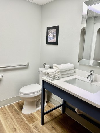 Imagen de la habitación del Hotel Americinn By Wyndham Branson and Conference Center. Foto 6