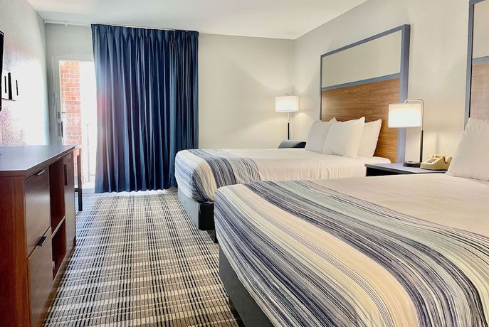Imagen de la habitación del Hotel Americinn By Wyndham Branson and Conference Center. Foto 10