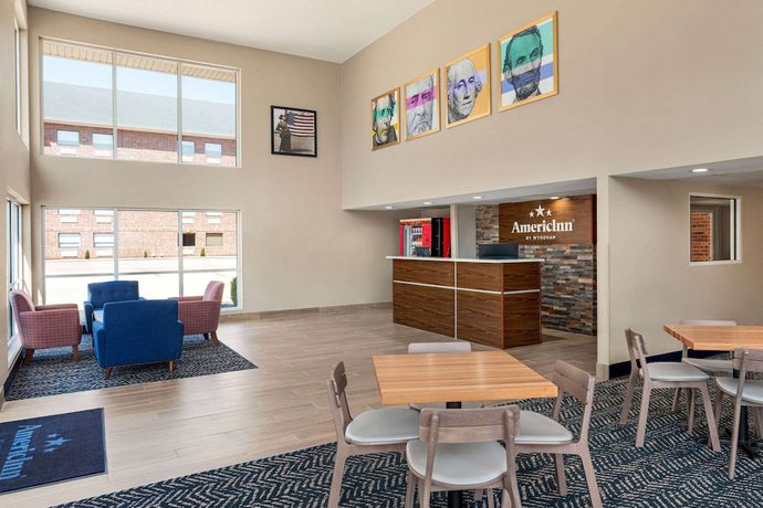 Imagen de los interiores del Hotel Americinn By Wyndham Branson and Conference Center. Foto 19