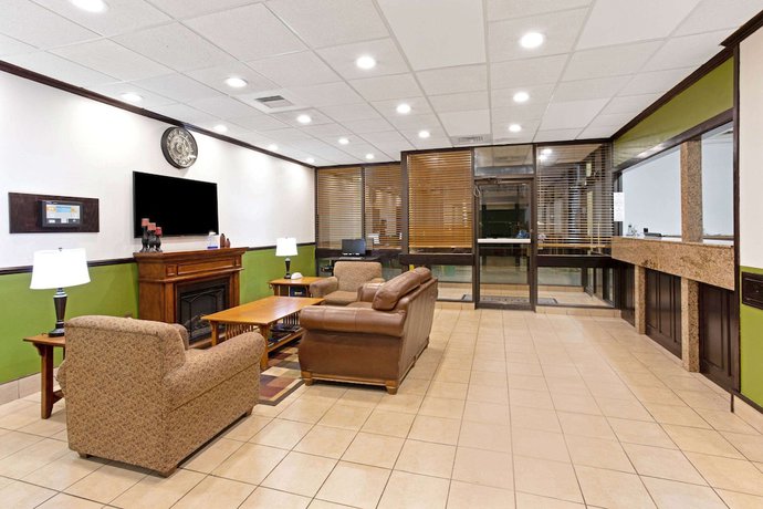 Imagen de los interiores del Hotel Americinn By Wyndham Casper Event Center Area. Foto 18