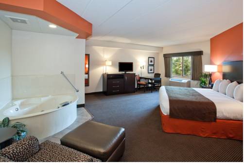 Imagen de la habitación del Hotel Americinn By Wyndham Chanhassen. Foto 3