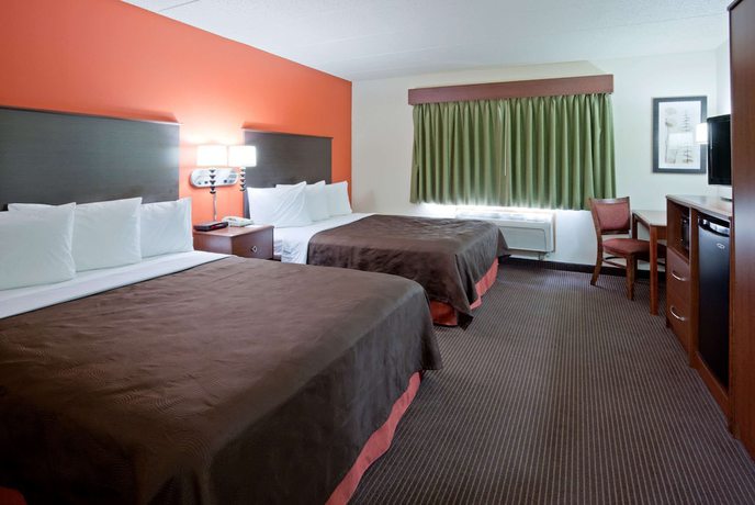Imagen de la habitación del Hotel Americinn By Wyndham Coon Rapids. Foto 2