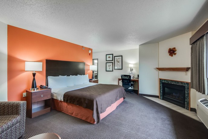Imagen de la habitación del Hotel Americinn By Wyndham Coon Rapids. Foto 9