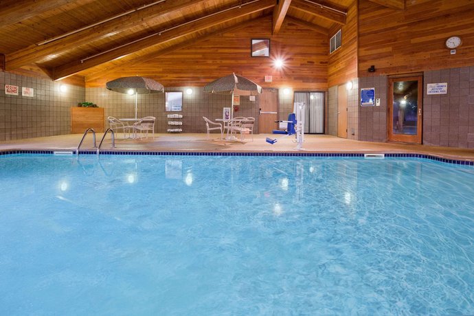 Imagen general del Hotel Americinn By Wyndham Coon Rapids. Foto 1
