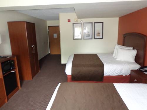 Imagen de la habitación del Hotel Americinn By Wyndham Grand Forks. Foto 3