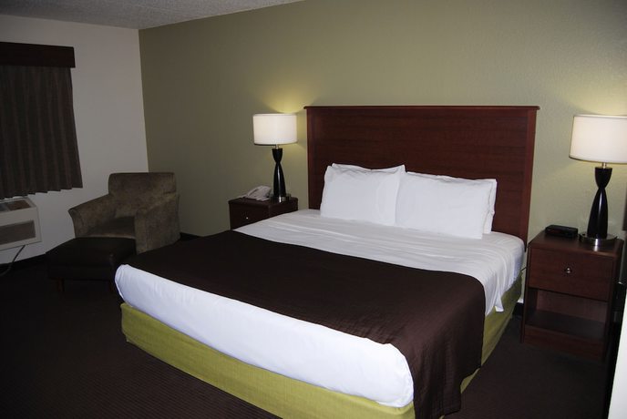 Imagen de la habitación del Hotel Americinn By Wyndham Grand Rapids. Foto 7