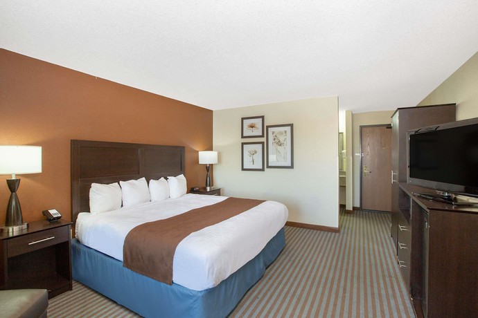 Imagen de la habitación del Hotel Americinn By Wyndham Lincoln North. Foto 4