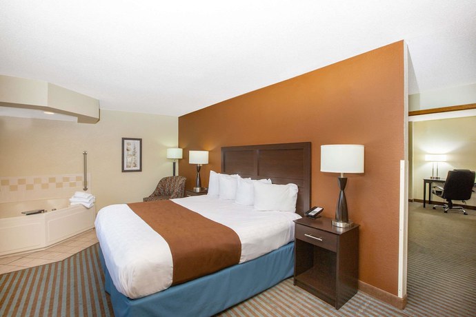 Imagen de la habitación del Hotel Americinn By Wyndham Lincoln North. Foto 8