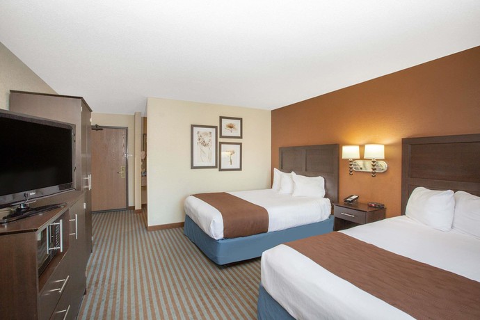 Imagen de la habitación del Hotel Americinn By Wyndham Lincoln North. Foto 10