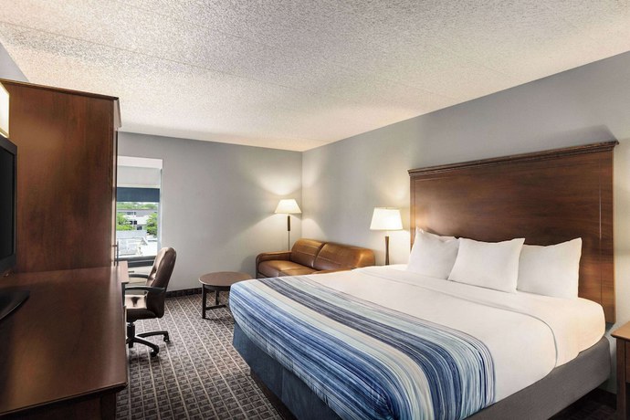 Imagen de la habitación del Hotel Americinn By Wyndham Madison West. Foto 10