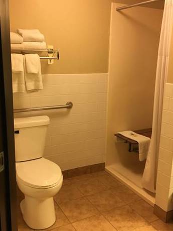 Imagen de la habitación del Hotel Americinn By Wyndham Menomonie. Foto 6