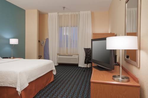 Imagen de la habitación del Hotel Americinn By Wyndham Minot. Foto 7