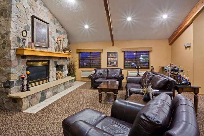 Imagen de los interiores del Hotel Americinn By Wyndham Mitchell. Foto 11