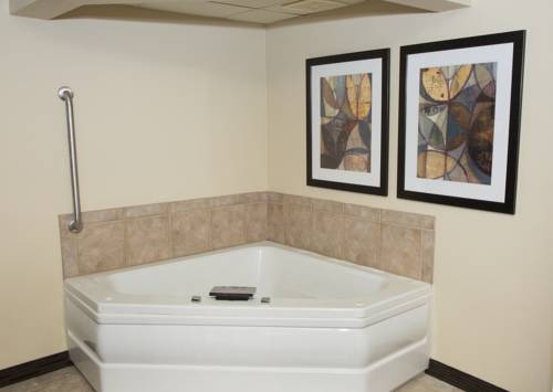 Imagen de la habitación del Hotel Americinn By Wyndham Mounds View Minneapolis. Foto 11