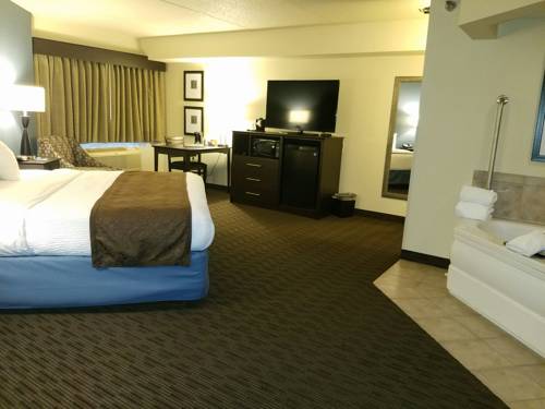 Imagen de la habitación del Hotel Americinn By Wyndham Mounds View Minneapolis. Foto 12