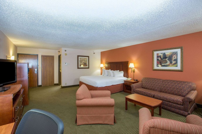 Imagen de la habitación del Hotel Americinn By Wyndham Omaha. Foto 13