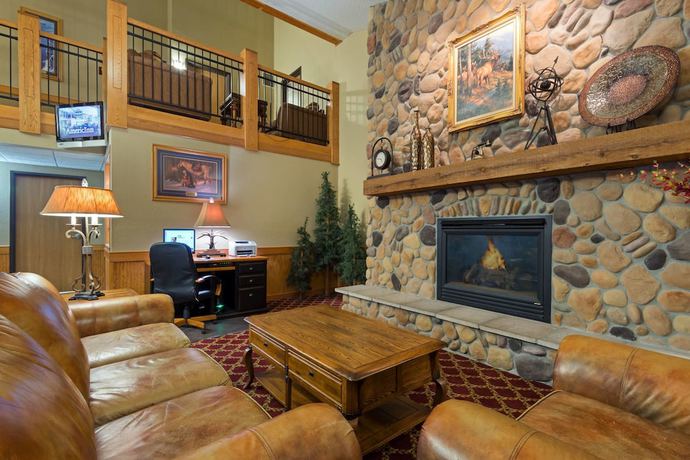 Imagen de los interiores del Hotel Americinn By Wyndham Rexburg Byui. Foto 13