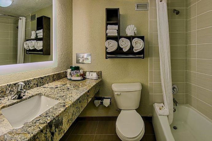 Imagen de la habitación del Hotel Americinn By Wyndham Rochester Near Mayo Clinic. Foto 3