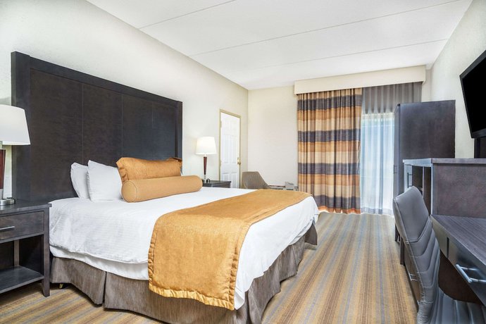 Imagen de la habitación del Hotel Americinn By Wyndham Rochester Near Mayo Clinic. Foto 6