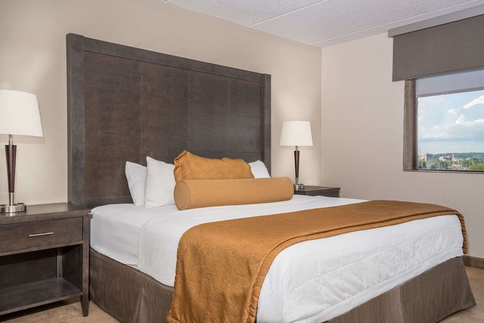 Imagen de la habitación del Hotel Americinn By Wyndham Rochester Near Mayo Clinic. Foto 13