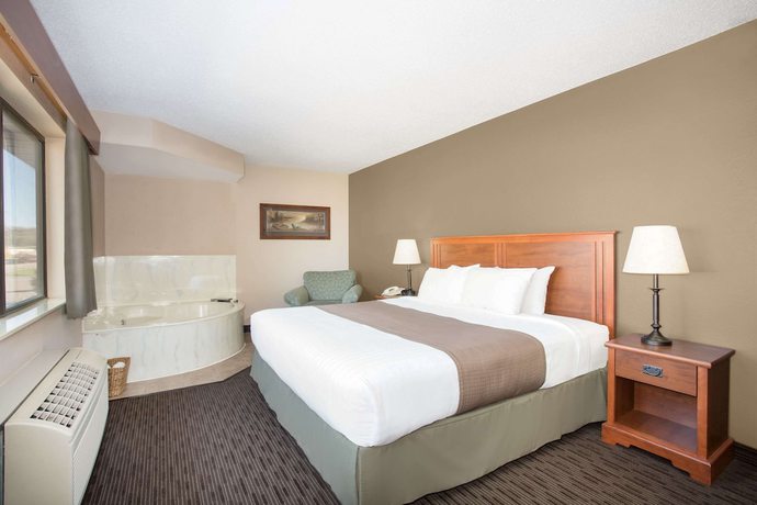 Imagen de la habitación del Hotel Americinn By Wyndham Sioux City. Foto 3