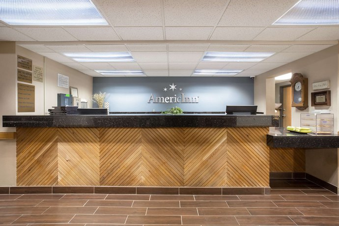 Imagen de los interiores del Hotel Americinn By Wyndham Sioux City. Foto 18