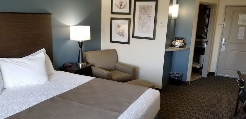 Imagen de la habitación del Hotel Americinn By Wyndham Sioux Falls North. Foto 14