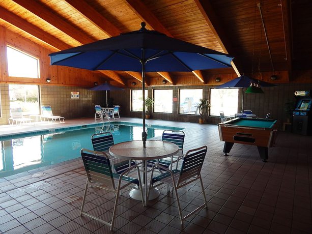 Imagen de los exteriores del Hotel Americinn By Wyndham Sturgeon Bay. Foto 12