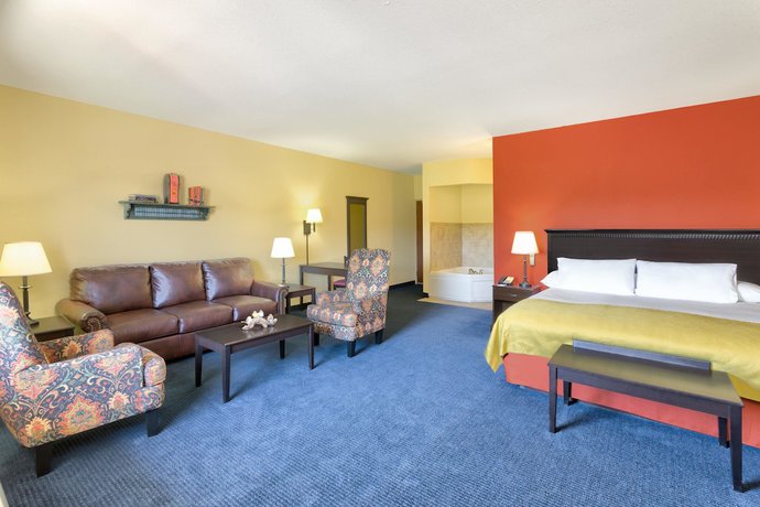 Imagen de la habitación del Hotel Americinn By Wyndham Vidalia. Foto 11